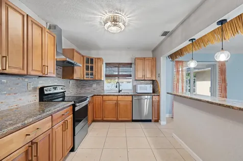 2650 Ne 22nd Street Pompano Beach FL 33062