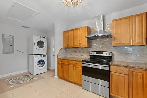 2650 Ne 22nd Street Pompano Beach FL 33062