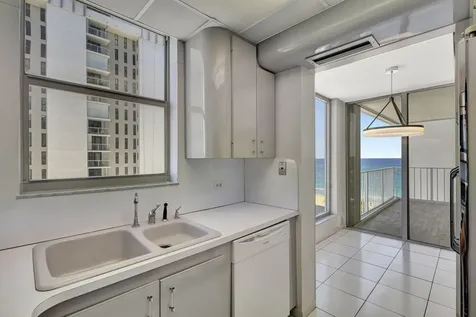 1010 S Ocean Boulevard Pompano Beach FL 33062