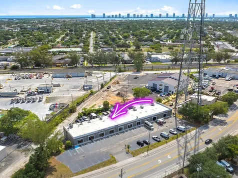 1125 Old Dixie Highway Lake Park FL 33403