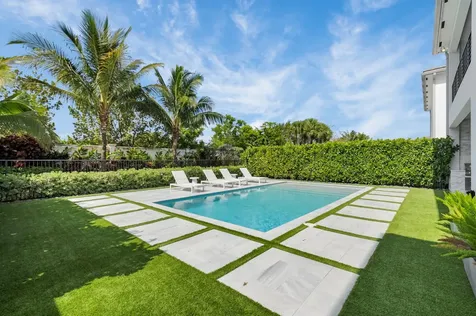 17544 Sparkling River Road Boca Raton FL 33496