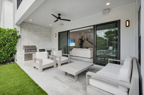 17544 Sparkling River Road Boca Raton FL 33496