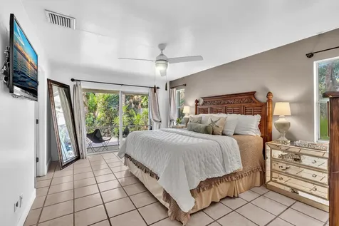 498 Oregon Lane Boca Raton FL 33487