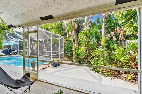 498 Oregon Lane Boca Raton FL 33487