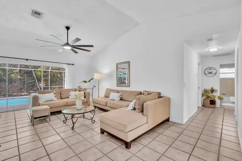 498 Oregon Lane Boca Raton FL 33487