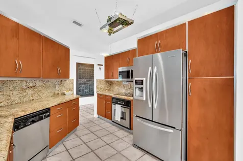 498 Oregon Lane Boca Raton FL 33487