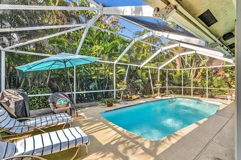 498 Oregon Lane Boca Raton FL 33487