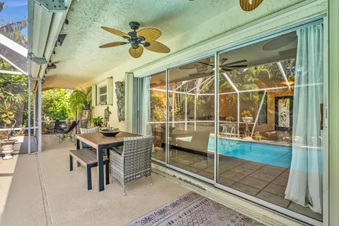 498 Oregon Lane Boca Raton FL 33487