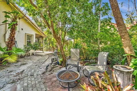 498 Oregon Lane Boca Raton FL 33487