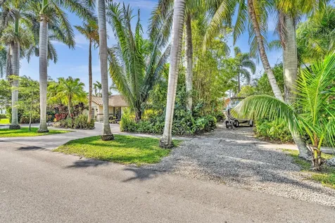 498 Oregon Lane Boca Raton FL 33487