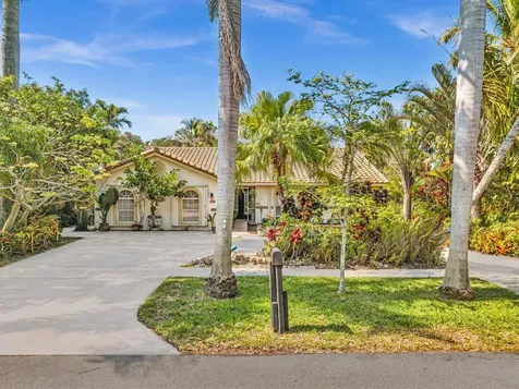 498 Oregon Lane Boca Raton FL 33487