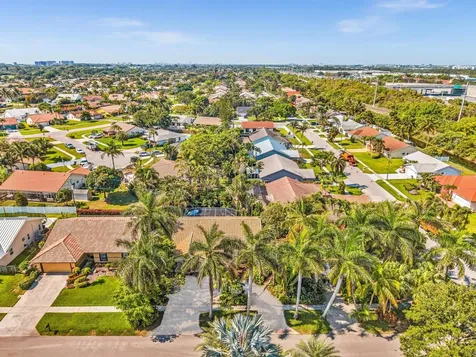 498 Oregon Lane Boca Raton FL 33487