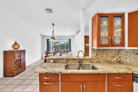 498 Oregon Lane Boca Raton FL 33487