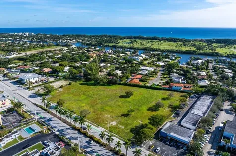 2419 Federal Highway Delray Beach FL 33483