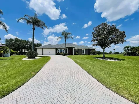1036 Greenway Terrace Sebring FL 33876