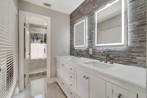 7645 Sierra Terrace Boca Raton FL 33433
