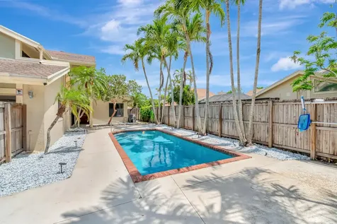 7645 Sierra Terrace Boca Raton FL 33433