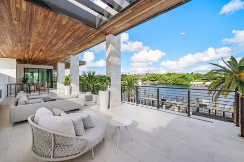 4460 Ne 31st Avenue Lighthouse Point FL 33064