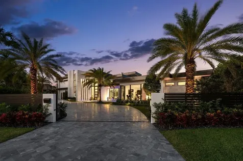 4460 Ne 31st Avenue Lighthouse Point FL 33064
