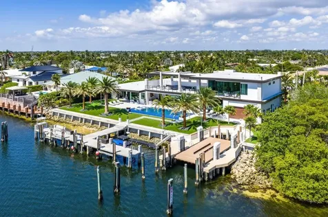 4460 Ne 31st Avenue Lighthouse Point FL 33064