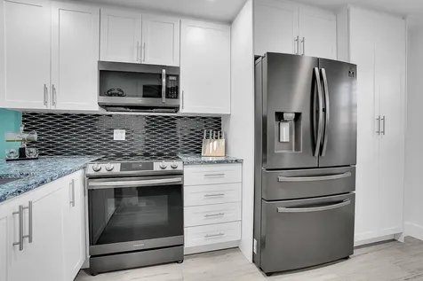 1537 E Hillsboro Boulevard Deerfield Beach FL 33441