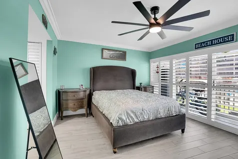 1537 E Hillsboro Boulevard Deerfield Beach FL 33441