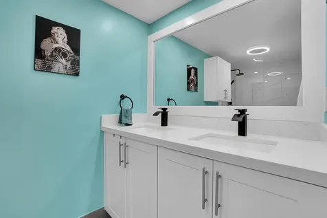 1537 E Hillsboro Boulevard Deerfield Beach FL 33441
