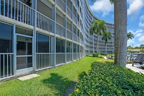 1537 E Hillsboro Boulevard Deerfield Beach FL 33441
