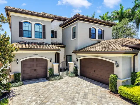 8520 Lewis River Road Delray Beach FL 33446