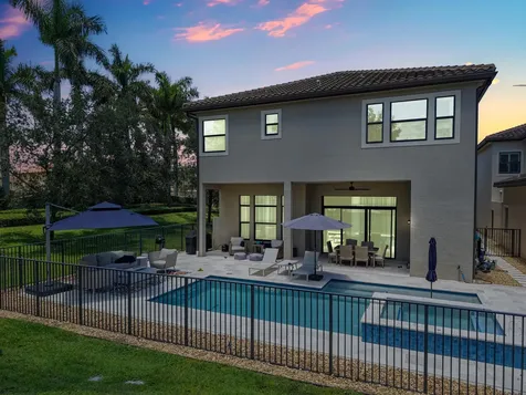 8520 Lewis River Road Delray Beach FL 33446