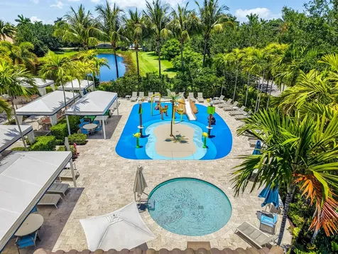 8520 Lewis River Road Delray Beach FL 33446