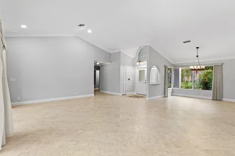 6015 Buena Vista Court Boca Raton FL 33433