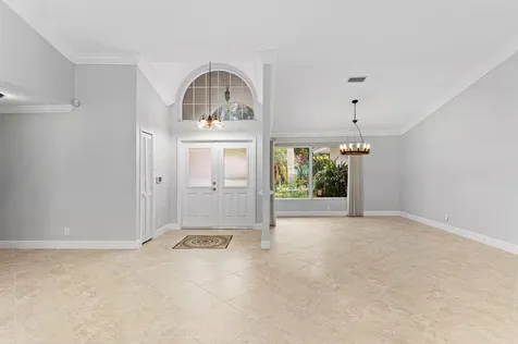 6015 Buena Vista Court Boca Raton FL 33433