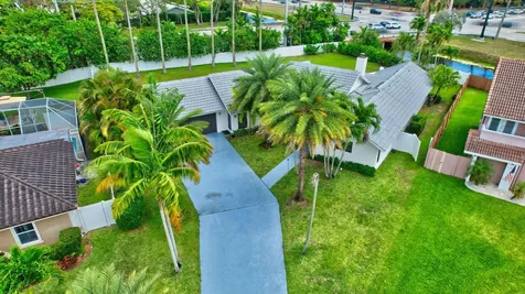 5535 Wind Drift Lane Boca Raton FL 33433