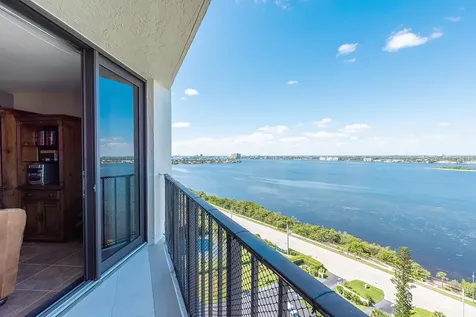 5420 N Ocean Drive Riviera Beach FL 33404