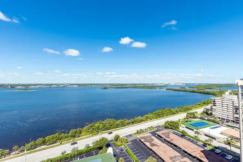 5420 N Ocean Drive Riviera Beach FL 33404
