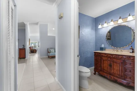 11199 Island Lakes Lane Boca Raton FL 33498