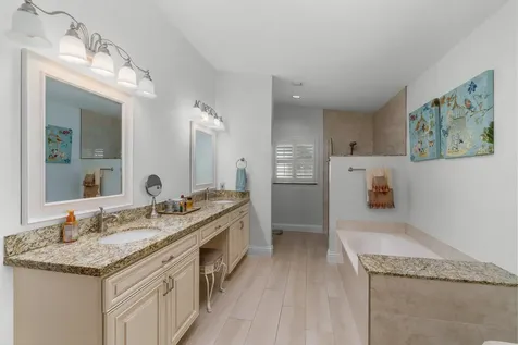 11199 Island Lakes Lane Boca Raton FL 33498