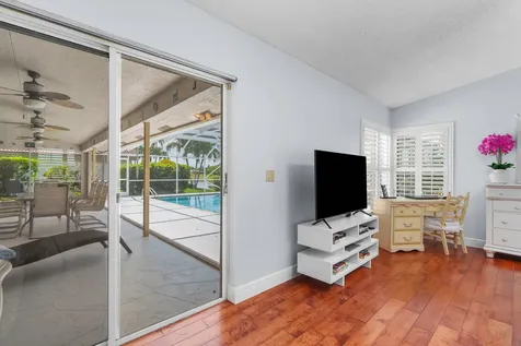 11199 Island Lakes Lane Boca Raton FL 33498