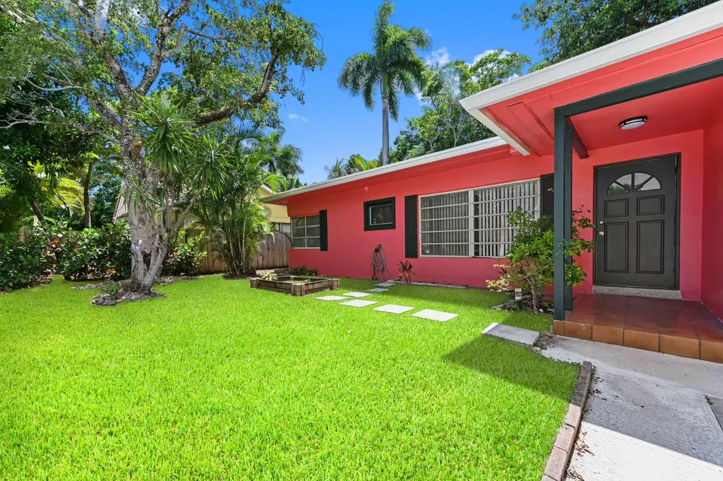 713 NE 17th Terrace Fort Lauderdale FL 33304