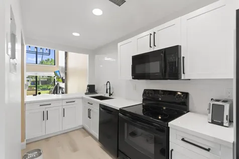 10650 Nw 30th Place Sunrise FL 33322