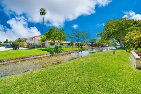 10650 Nw 30th Place Sunrise FL 33322