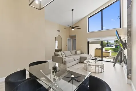 10650 Nw 30th Place Sunrise FL 33322