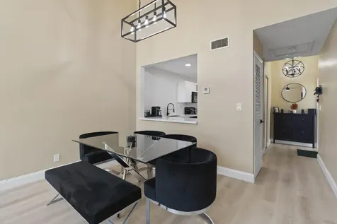 10650 Nw 30th Place Sunrise FL 33322