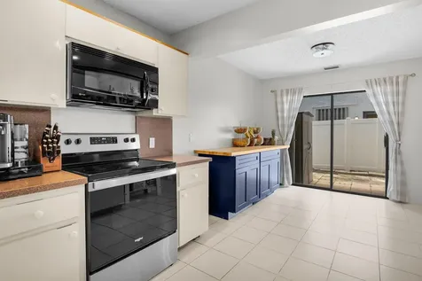 7515 San Mateo Drive Boca Raton FL 33433