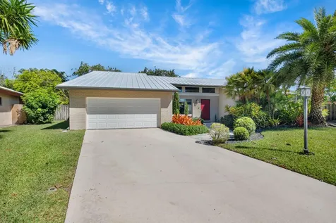 21521 Hollandaire Drive Boca Raton FL 33433