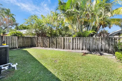 21521 Hollandaire Drive Boca Raton FL 33433