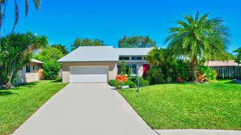 21521 Hollandaire Drive Boca Raton FL 33433