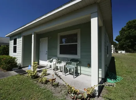 4257 36th Court Vero Beach FL 32967