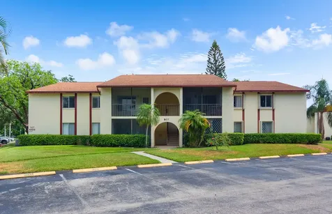 4899 Sable Pine Circle West Palm Beach FL 33417